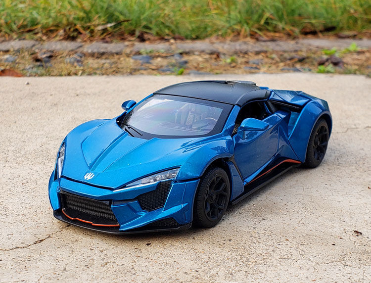 1:24大号莱肯 白色【图片 价格 品牌 报价】-京东