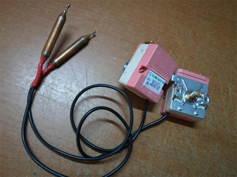 常恒75度电热水器温控器可调旋钮开关插脚螺牙双层冻感温包插脚温控器