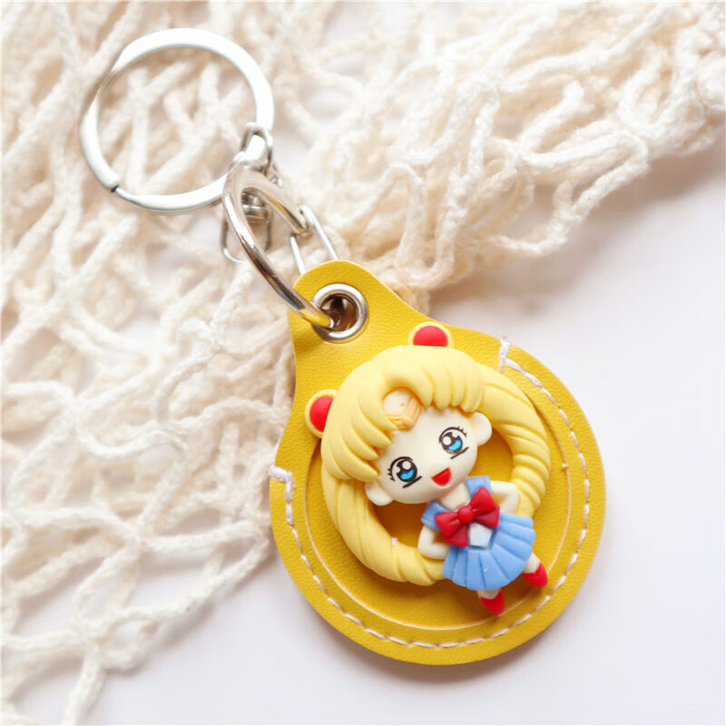 迷你小卡圆形电梯卡airtag保护套全包感应立体水冰月黄绳美少女公仔