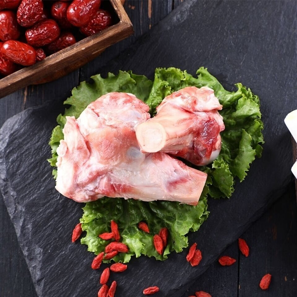 怎么认猪的筒骨「猪的筒骨怎么做好吃」