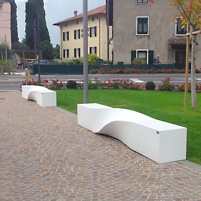 玻璃钢休闲座椅商场创意美陈环形休息凳户外公园长条麻花凳定制款式