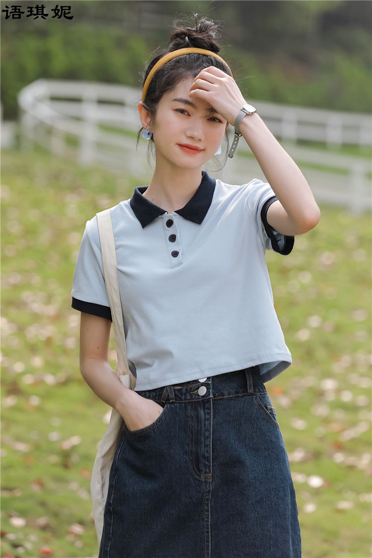 少女夏季2022新款初中生女生高中生大学生设计感撞色短款上衣服浅蓝色