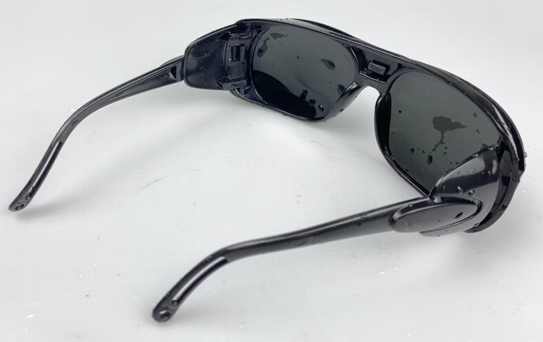 电焊眼镜焊工专用烧焊防护眼镜护眼强光防电弧打眼脸部劳保防飞溅