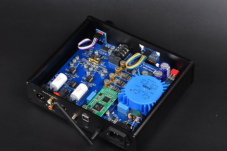 ahvbot 双核心es9038数字音频dsd512 蓝牙5.