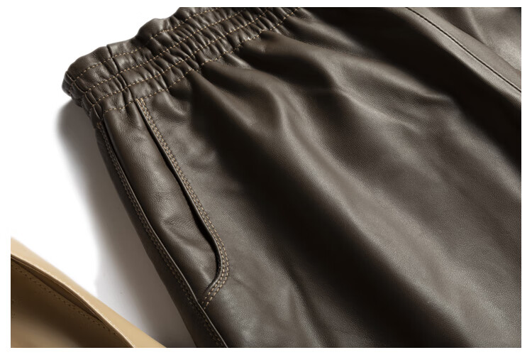 真皮短裤新款宽腿高a级小羊皮女皮裤松紧腰时尚裤子直筒裤 利休白茶色