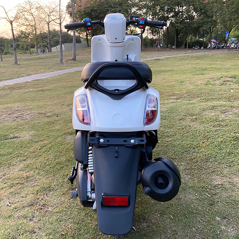 增城全新国四电喷摩托车踏板车整车可上牌雅马哈酷奇s5摩托车100c灰色