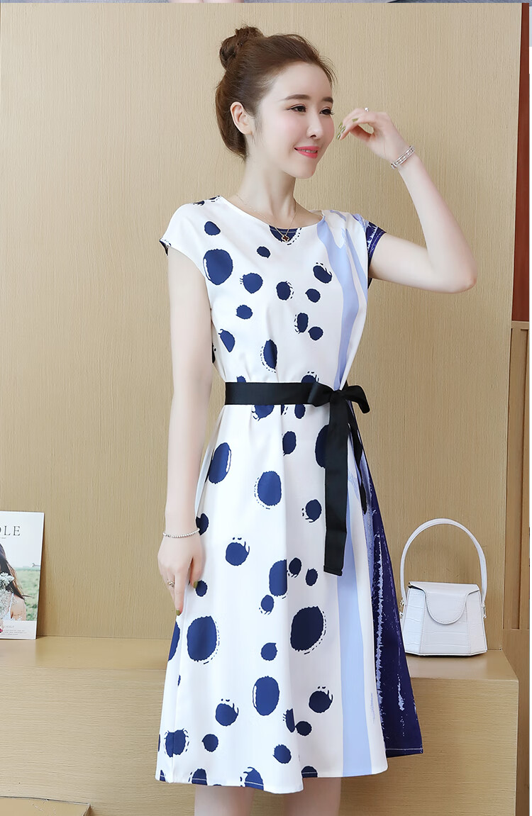 大码女装2020胖妹妹夏装新款胖mm韩版胖人显瘦休闲气质波点雪纺连衣裙