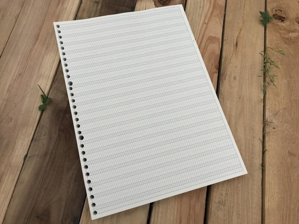 艾怡诗俄文本俄语本俄文书法练习本俄文练习纸可拆卸笔记本活a4活页替