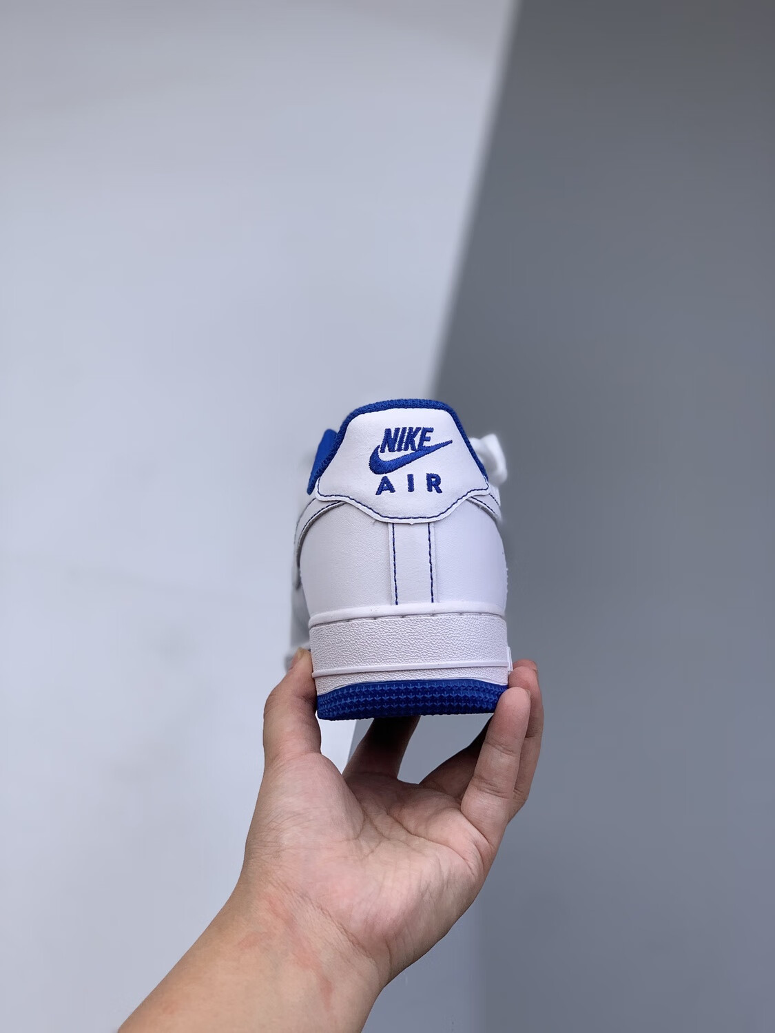 【官方自营旗舰店】运动鞋af1空军一号低帮板鞋男女白蓝缝线白黑双钩