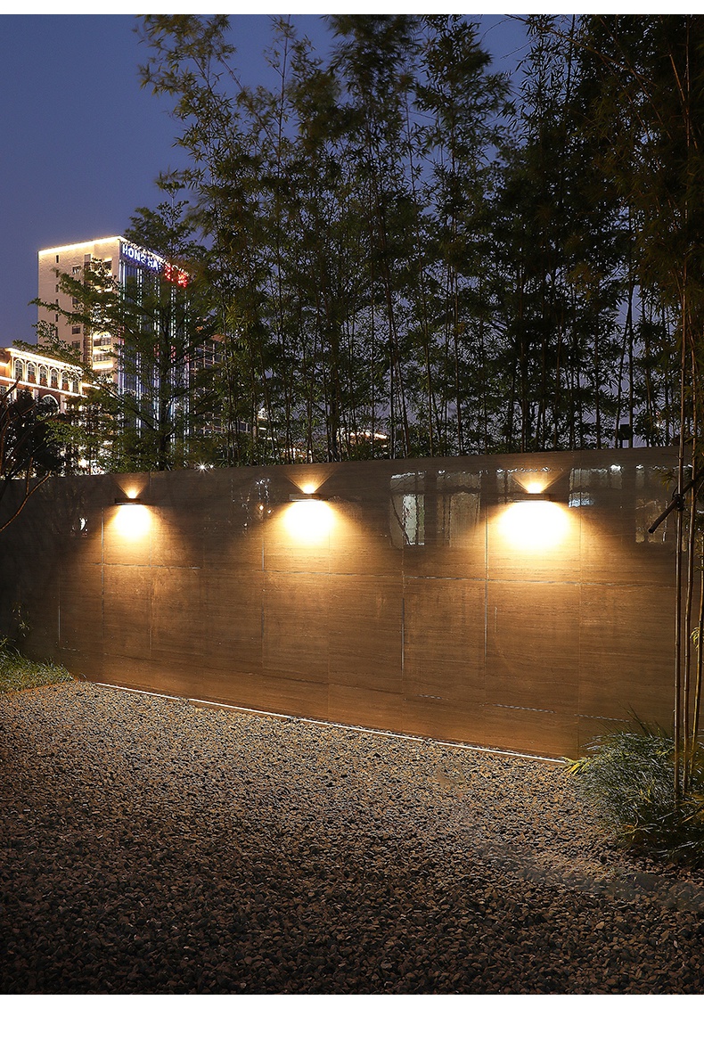 太阳能户外庭院灯院子花园装饰布置围墙洗墙新款上下发光氛围壁灯黑色