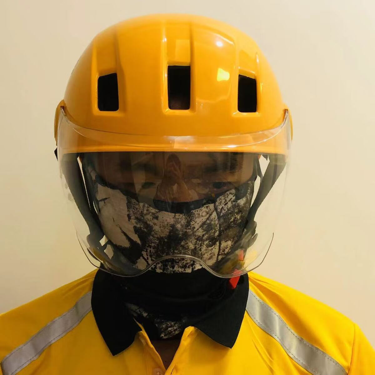 美团骑手头盔夏季2022新款外卖骑手防雨超轻薄大号透气帽子男防晒镜片