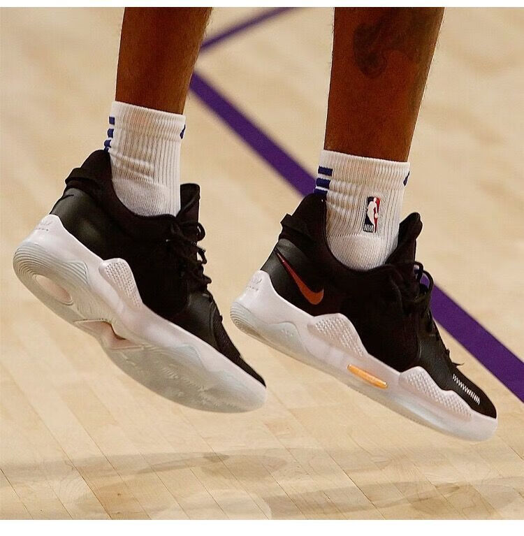 保罗乔治5代篮球鞋pg5男女气垫运动鞋实战战靴pg5黑白39