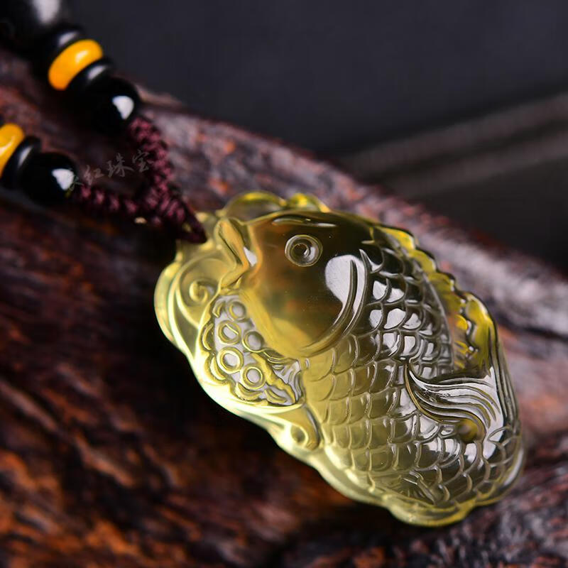 辰红 锦鲤考运守生日礼物文昌鱼吊坠送父母黄水晶实用吉祥物送礼礼品