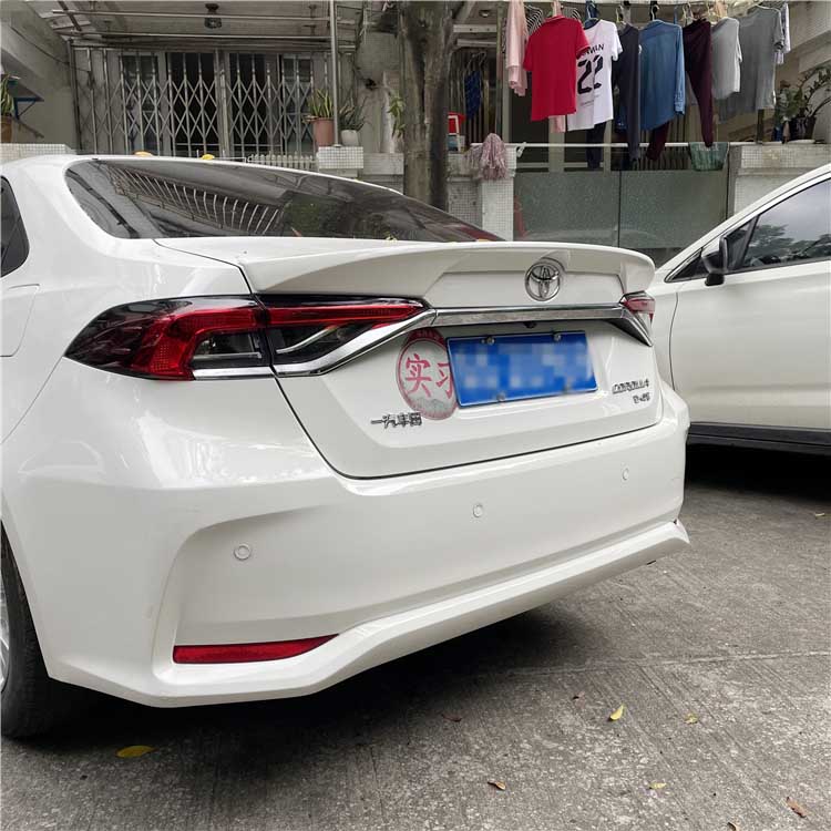 适用于适用于2021款卡罗拉尾翼19-21款款 新丰田大压尾 原厂款:亮黑色