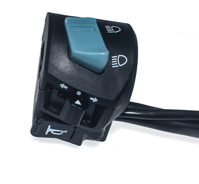 适用于摩托车开关总成125150200三轮车大灯熄火启动喇叭转向灯左右把