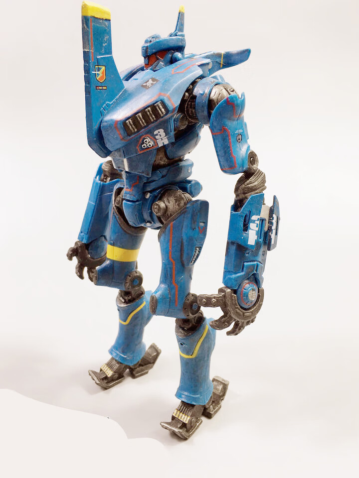 neca 环太平洋2机甲流浪者暴风赤红尤里卡切尔诺可动模型玩具生日礼物