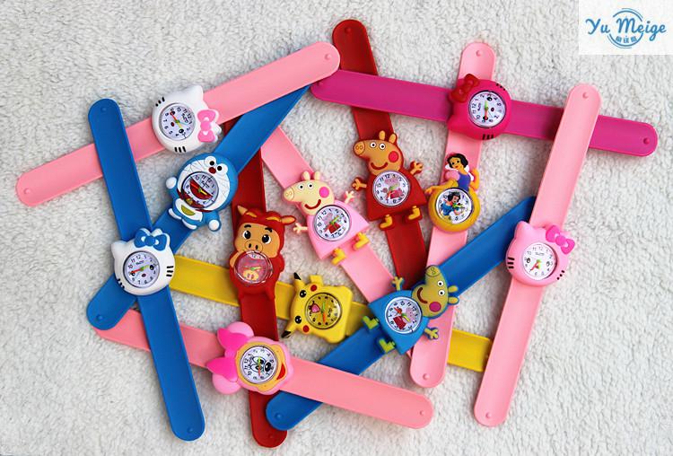 新款小兔子儿童手表卡通啪啪圈儿童手表女孩玩具小孩兔子粉表手环幼儿