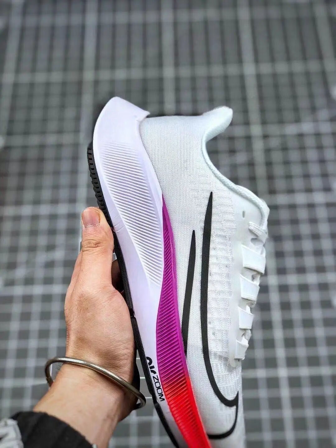 新airzoompegasus37气垫跑鞋登月37代飞马网面透气男女运动鞋37黑白