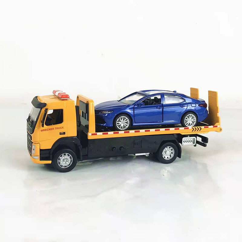 交通道路救援清障车运输车工程车套装模型玩具声光拖车大众尚酷2人偶