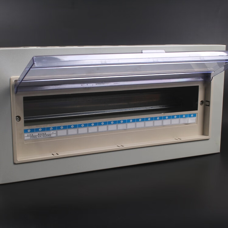 家用明装铁体强电箱18路箱十八回路箱配电箱空开漏电箱pz30箱明盒