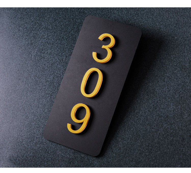 民宿出租房包间创意数字房门贴楼层指示a01款黑底金字带边横15x6cm