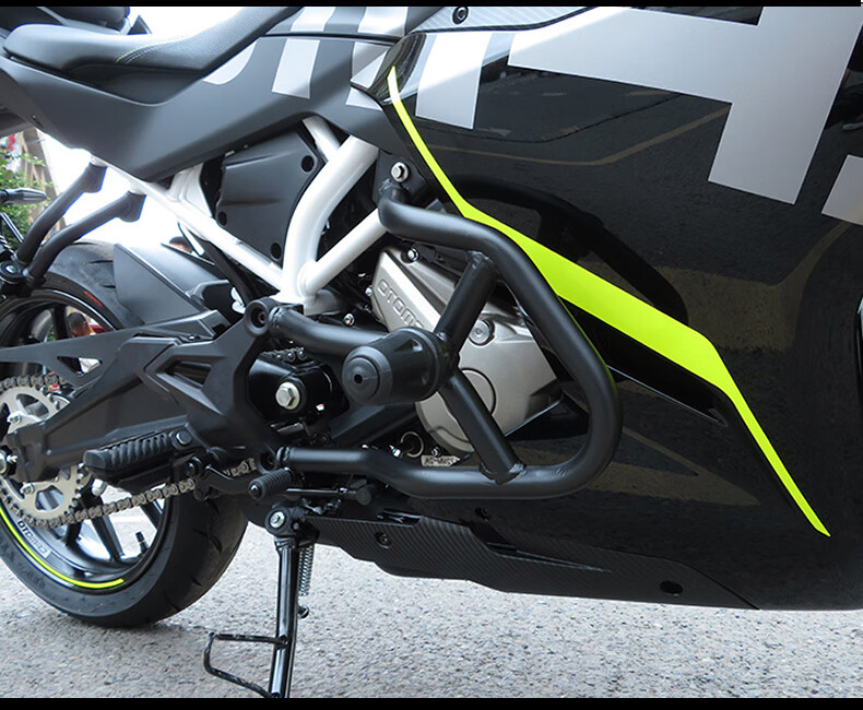 适用于摩托车春风250sr保险杠竞技改装件护杠前杠防摔无损安装杠 全包