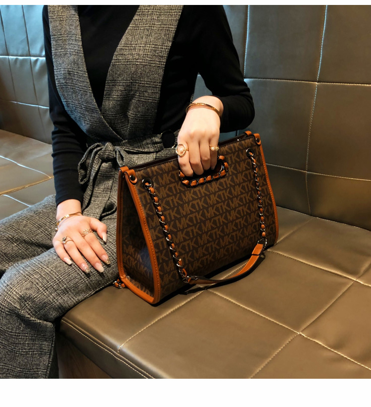 香港品牌macjabags包包女包2022新款时尚斜挎手提单肩链条托特包潮啡