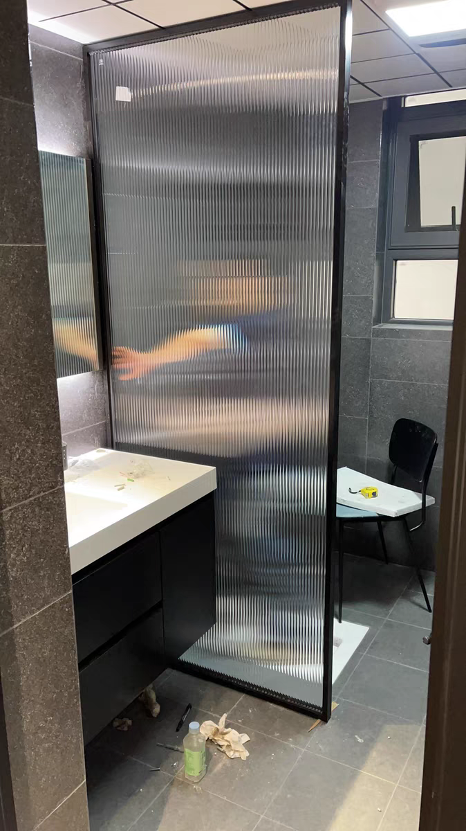 不锈钢极窄边框隔断长虹艺术透明磨砂玻璃简约客餐厅铁艺屏风 不锈钢