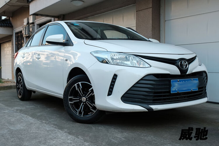 锋范思域哥瑞改装轮毂威驰fs轮毂经典加厚旋风款轮毂车标铝气14x55j