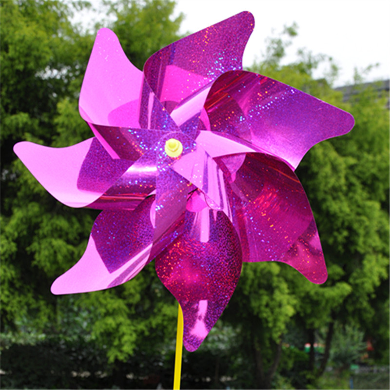 大风车儿童玩具小风车彩色七彩风车幼儿园小风车公园装饰拍摄道具