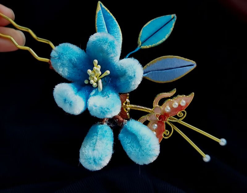 绒花发簪原创手工仿绒花发钗简约绒花汉服发簪旗袍盘发头饰寻梅秋冬款