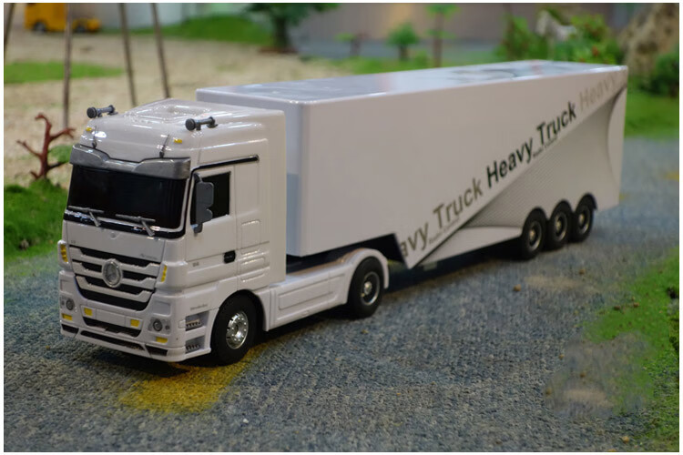 rc仿真遥控大卡车新款自卸工程车拖车超大卡车货柜车货车男孩玩具汽车