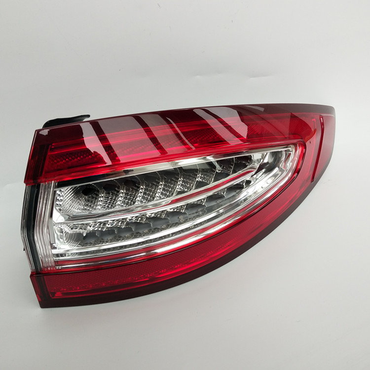 适用于福特新蒙迪欧致胜尾灯总成1318款致胜后尾灯后大灯刹车灯副驾驶