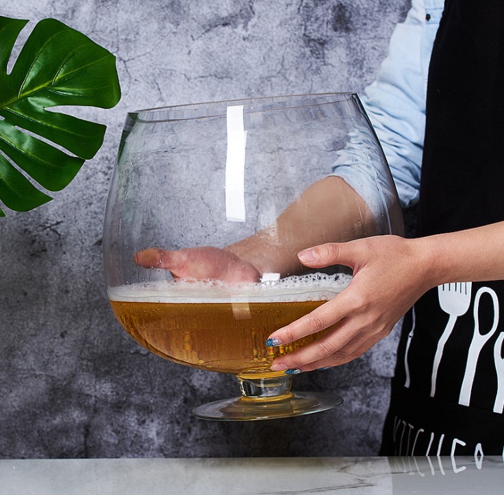 巨大特大号酒杯超大巨型大容量啤酒杯大号红酒杯高脚杯玻璃英雄杯巨大