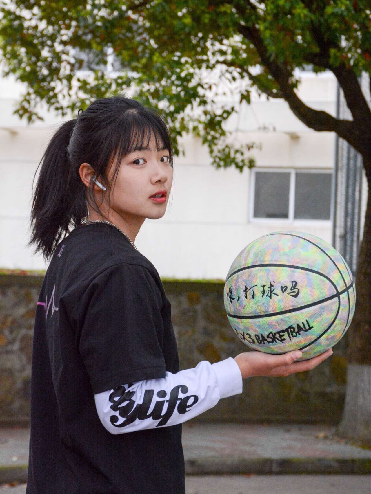 哎呦薇喂打球吗网红同款男子女子实战7号6号篮球耐磨比赛用pu 炫彩蓝