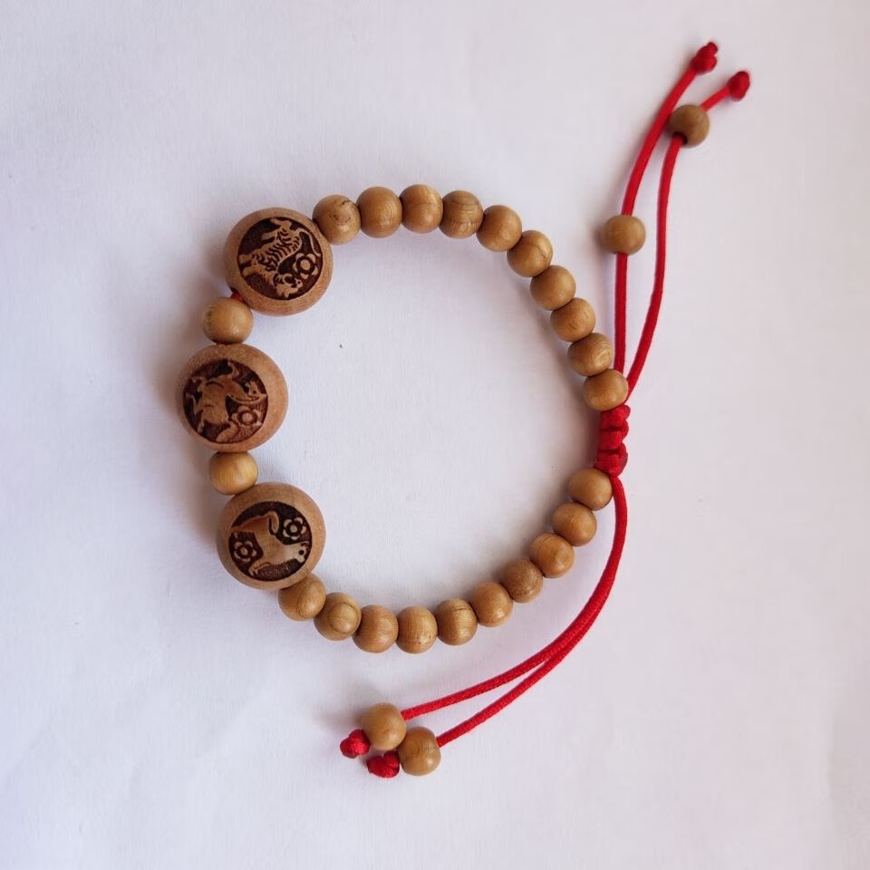 魅丽饰季桃木珠子桃木生肖鼠牛虎兔龙蛇马羊猴鸡狗猪三合手链男女配饰