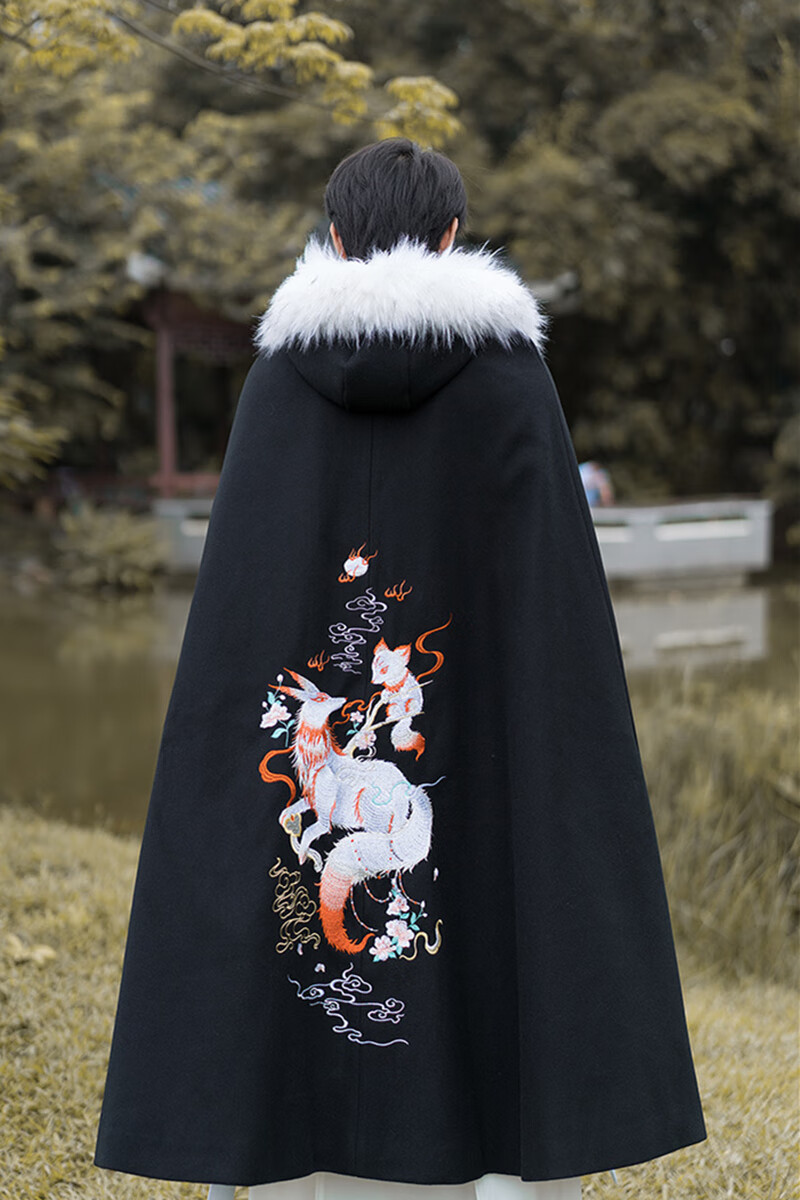 披风男斗篷古装冬季古风汉服外套黑色加绒加厚毛呢绣花长款保暖大衣