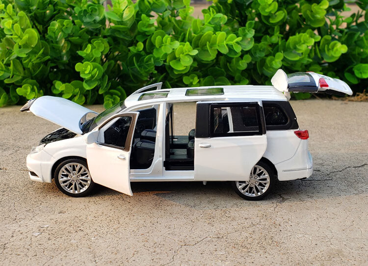 别克玩具车132模型别克gl8模型商务车mpv合金汽车模型六开门仿真玩具