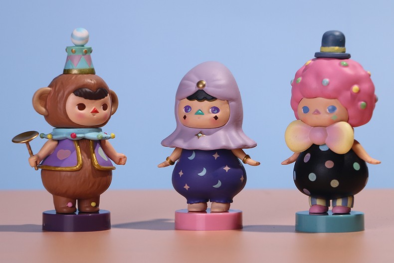 麦鸿狄毕奇精灵圣诞巡游系列盲盒泡泡马特隐藏款整套小鹿波克马戏团