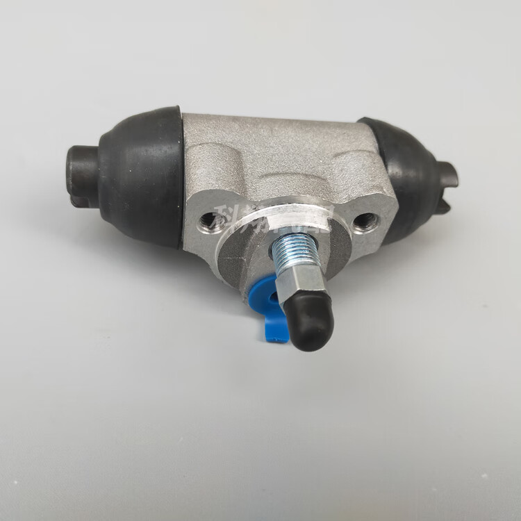 五菱宏光宏光s后轮鼓刹刹车分泵宏光v荣光v制动油缸配件宏光v左右带气