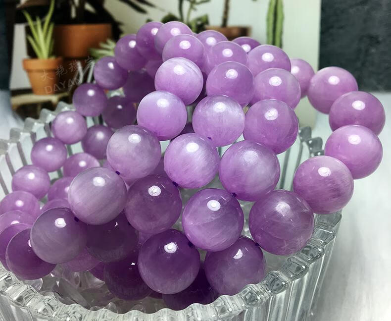 单圈猫眼石手串女薰衣草紫色水晶实用紫粉锂辉石送人天然紫锂辉手链