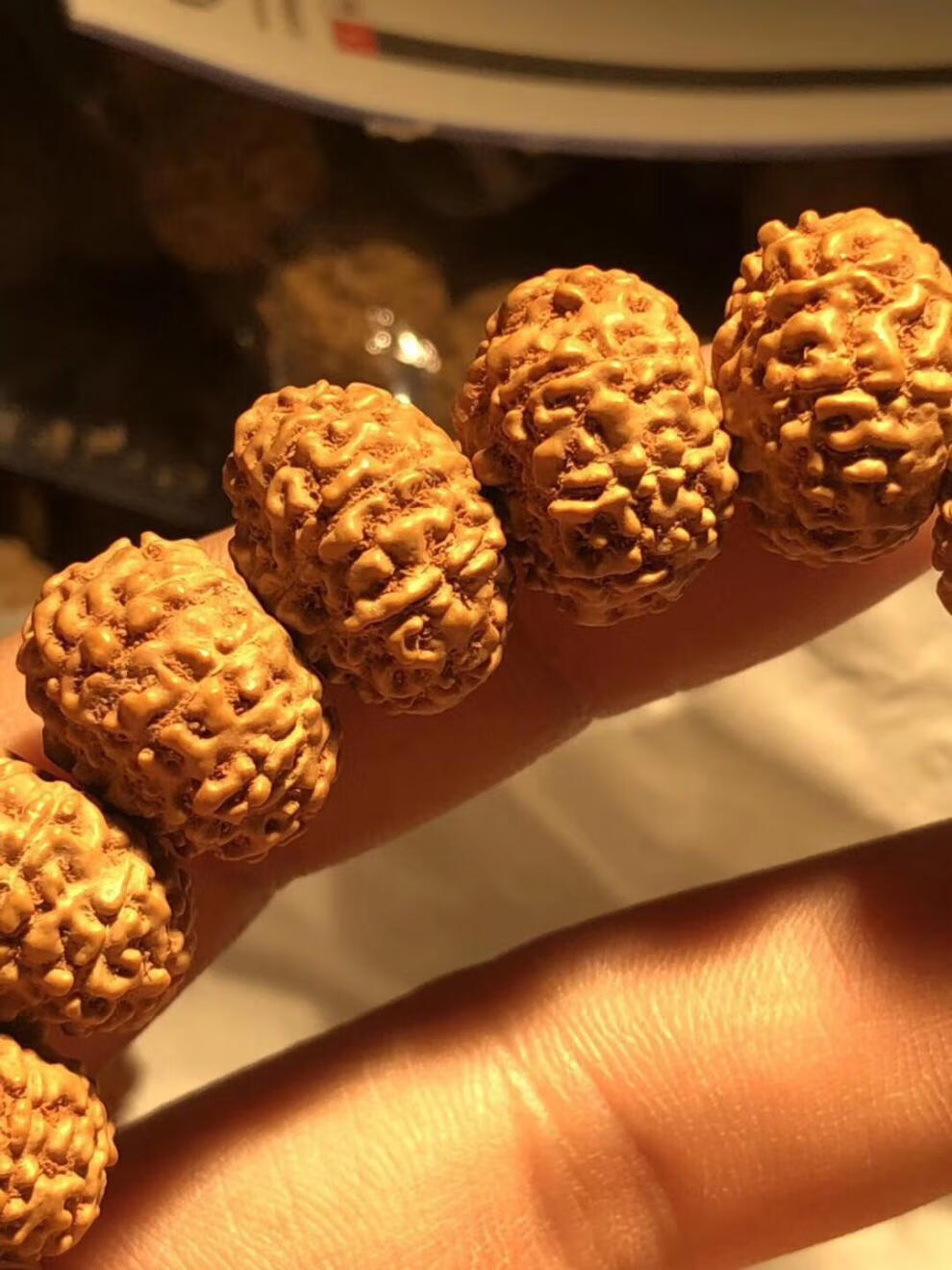 尼泊尔飞碟金刚菩提手串男士7瓣8瓣9瓣矮桩爆肉盘龙纹原籽牛津红9瓣