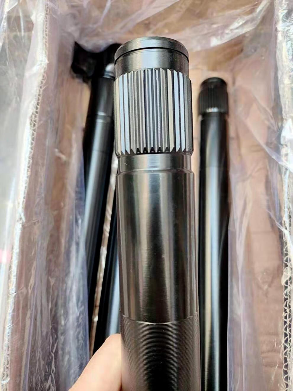 半挂车配件 富华桥fuwa 原厂品质凸轮轴左右 翻转杠 刹车轴 白色加长