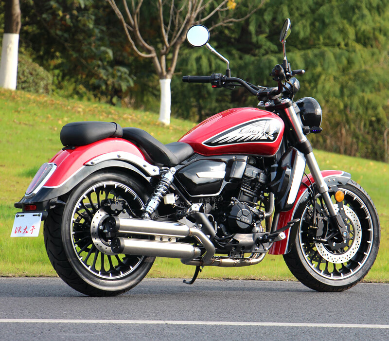 ur复古太子美式巡航摩托车400cc双缸水冷电喷嘉吉摩托车飞翎太子机车