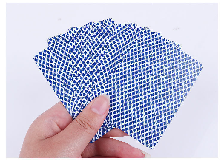 沃运动户外拼购专营店商品编号:10043591535069商品名称:新品德州扑克