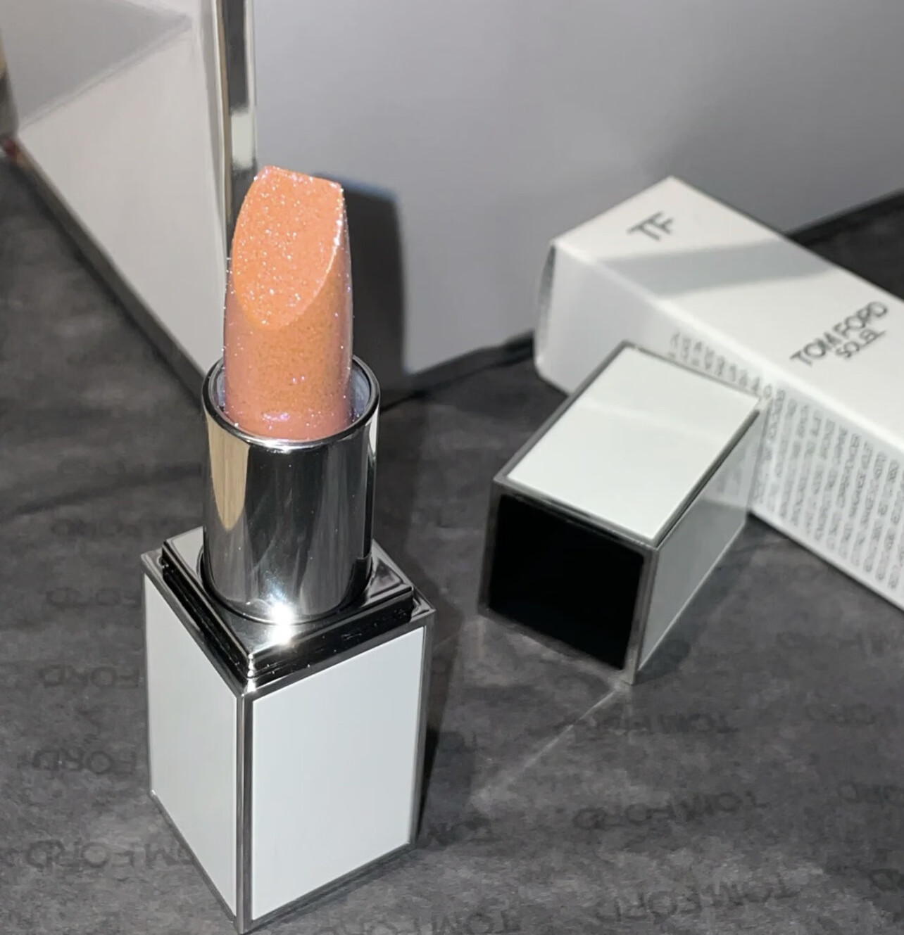 tf2021秋冬新品圣诞限量白管口红sunlit rose渐变润唇膏滋润 圣诞限定