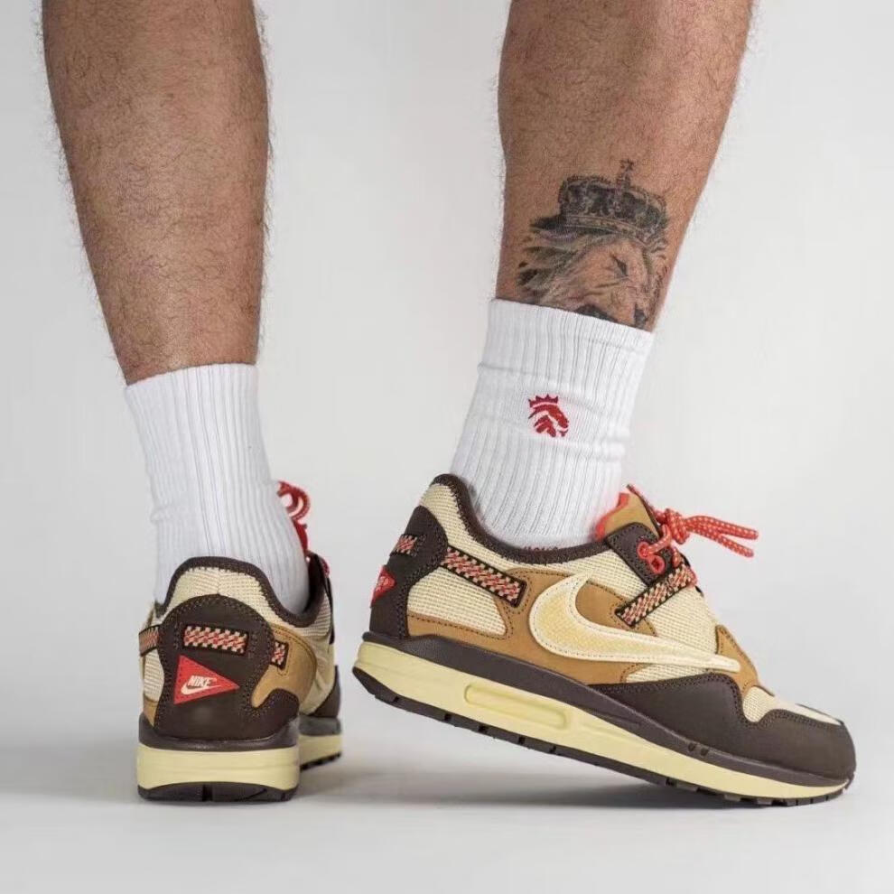莆田纯原air max 1 travis scott 倒钩aj男女低帮耐磨防滑百搭风跑步