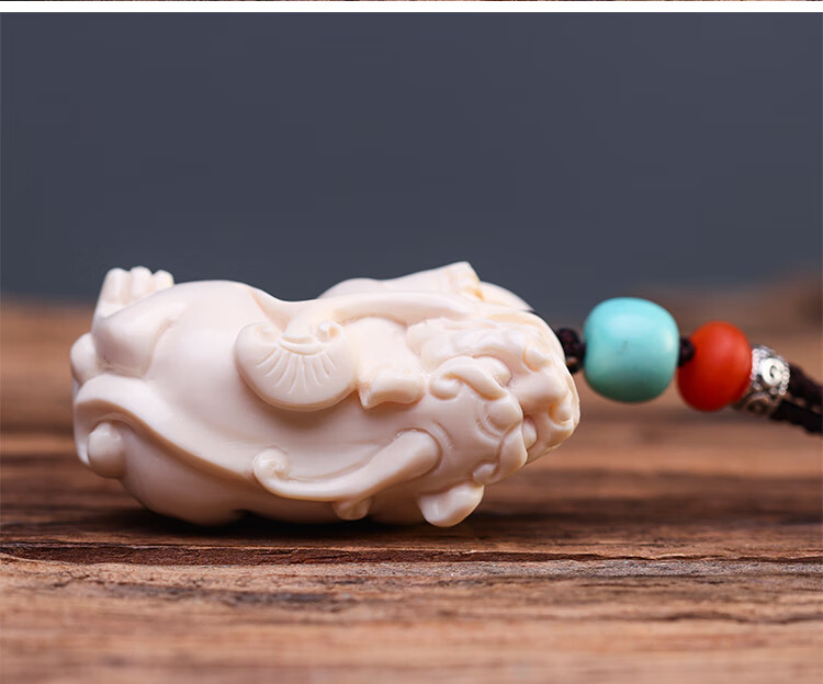妙聚福猛犸象牙手工牙雕挂件饰品瑞兽男女款貔貅吊坠聚财貔貅尺寸约