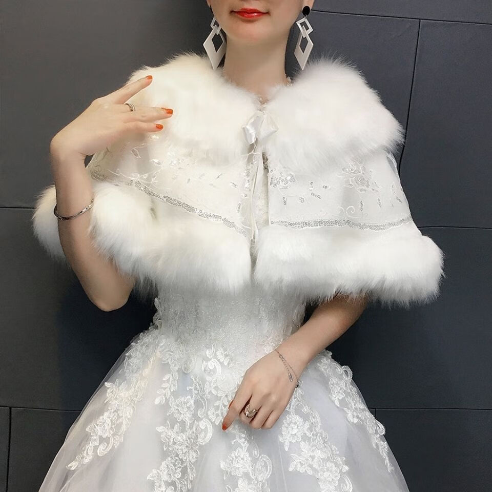 弁衣坊婚纱披肩2020秋冬新娘结婚礼服加厚保暖披风伴娘白色大码斗篷