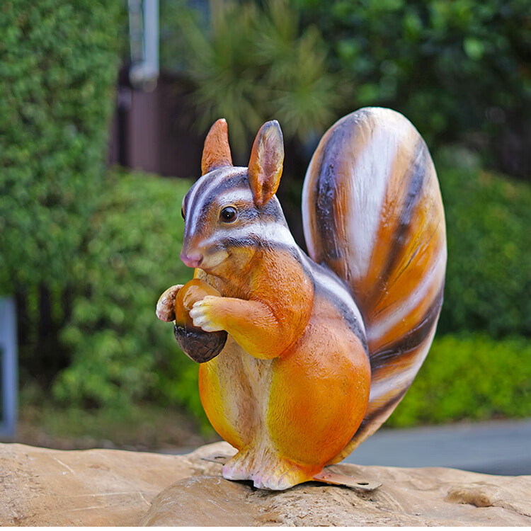 仿真大型松鼠雕塑假的塑料园区景观动物摆件摆设小品模型草坪室外坐